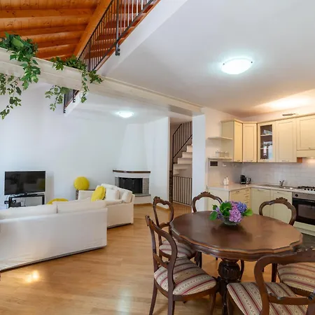 Casa Geroma *